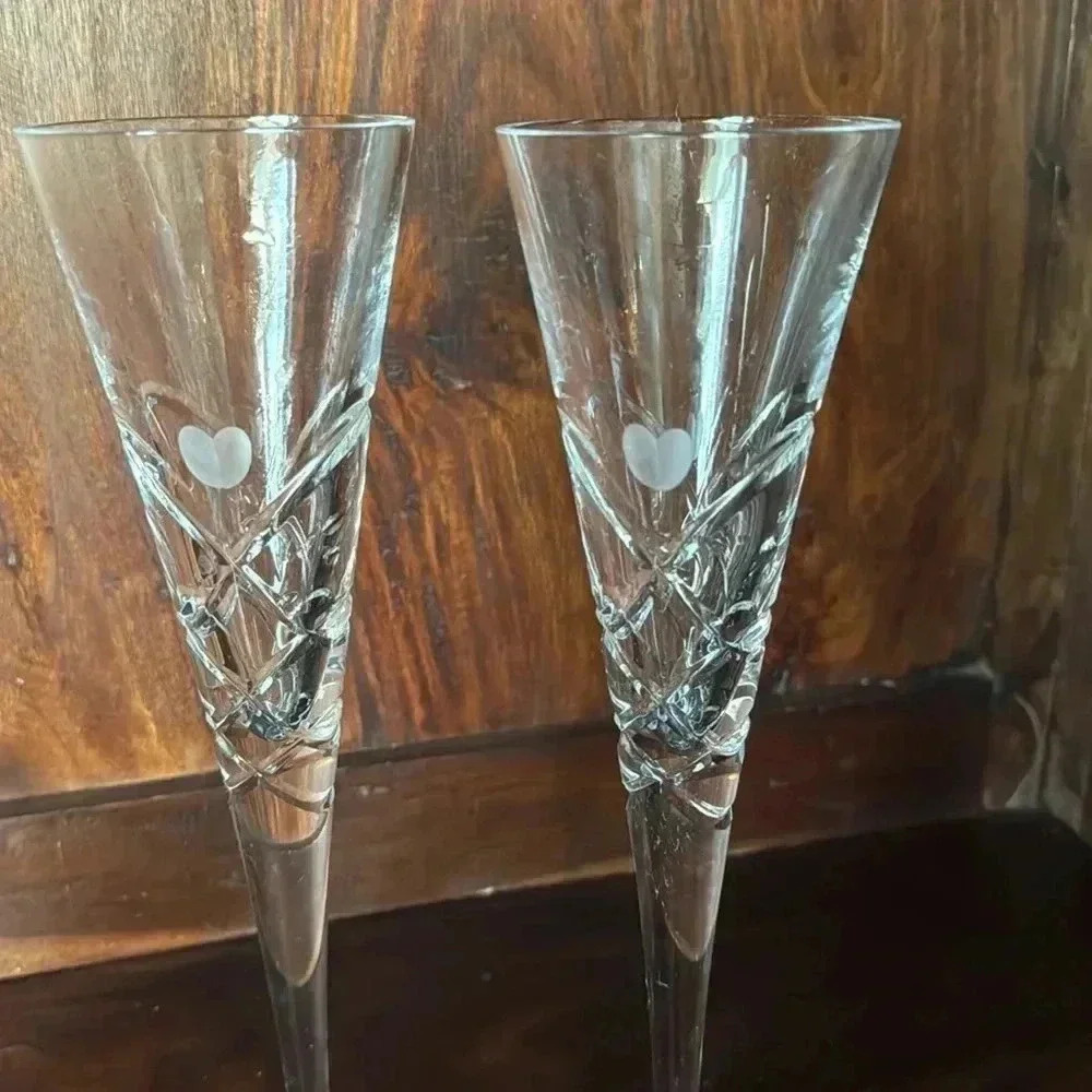 Reed & Barton Engraved Crystal Champagne Flute Set (2) - Miller Rogaska Crystal - Picture 2 of 6
